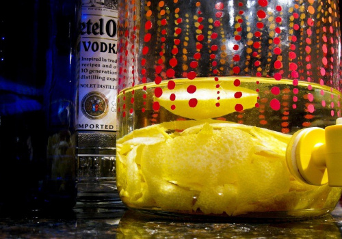 Vodka e limoncello uniti per creare cocktail inaspettati