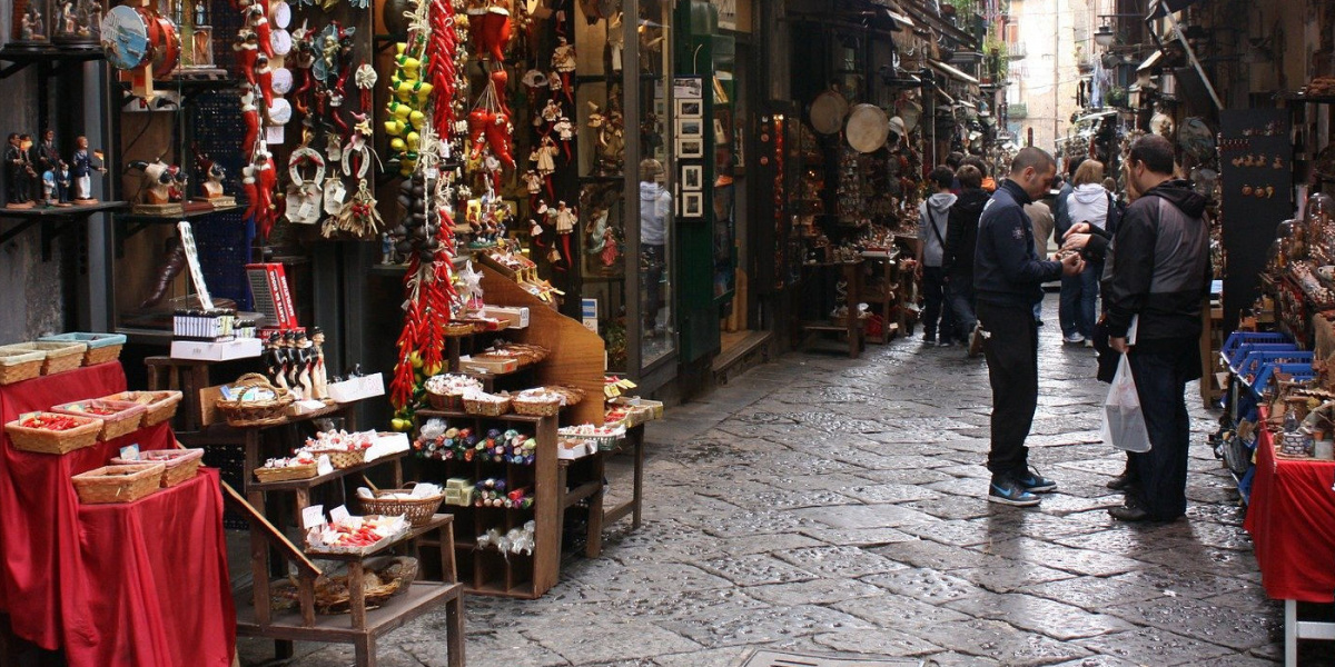 centro storico di napoli