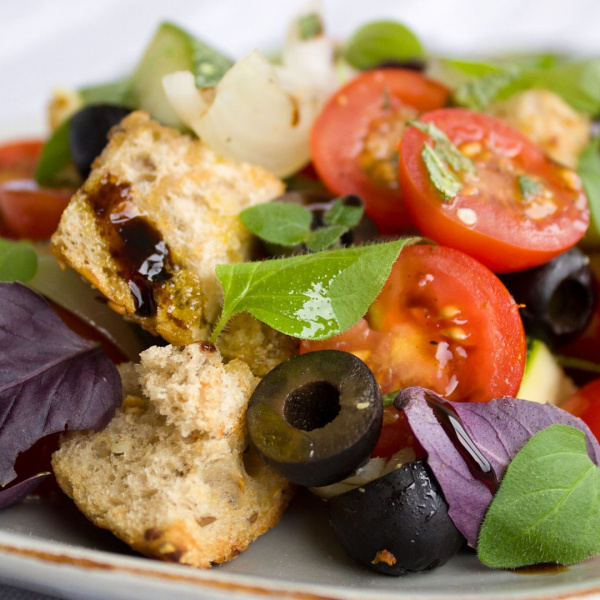 mixed salad with olives